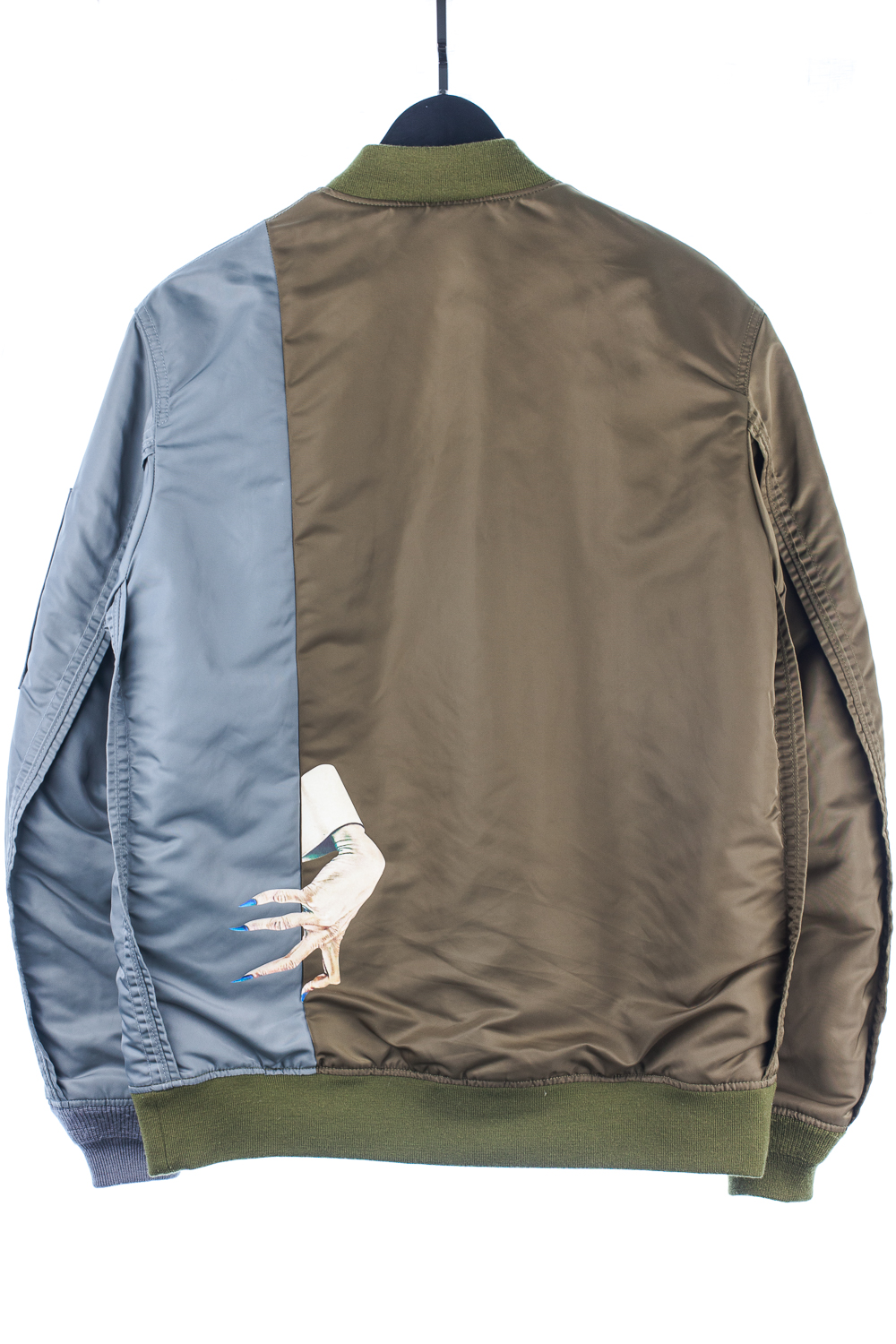 FW15 "No (B)orders" D-Hand Ma-1 Bomber