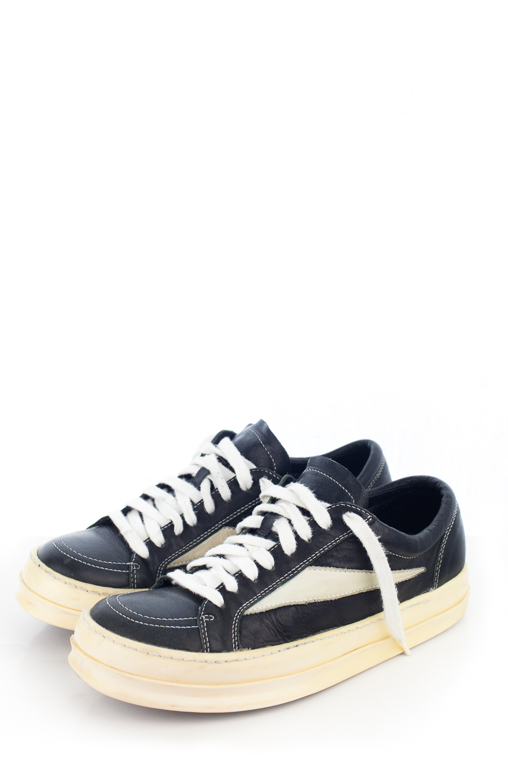 2007 "Vans" in Black/White