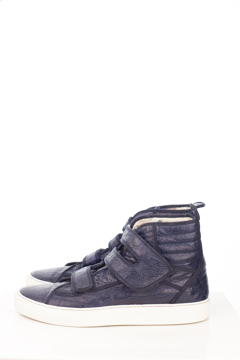 08-09 Croc Embossed Hi Top