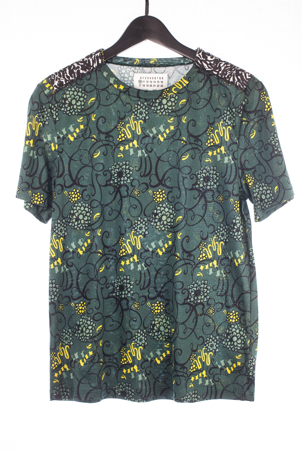 NWOT Floral Tee w/ Epaulets
