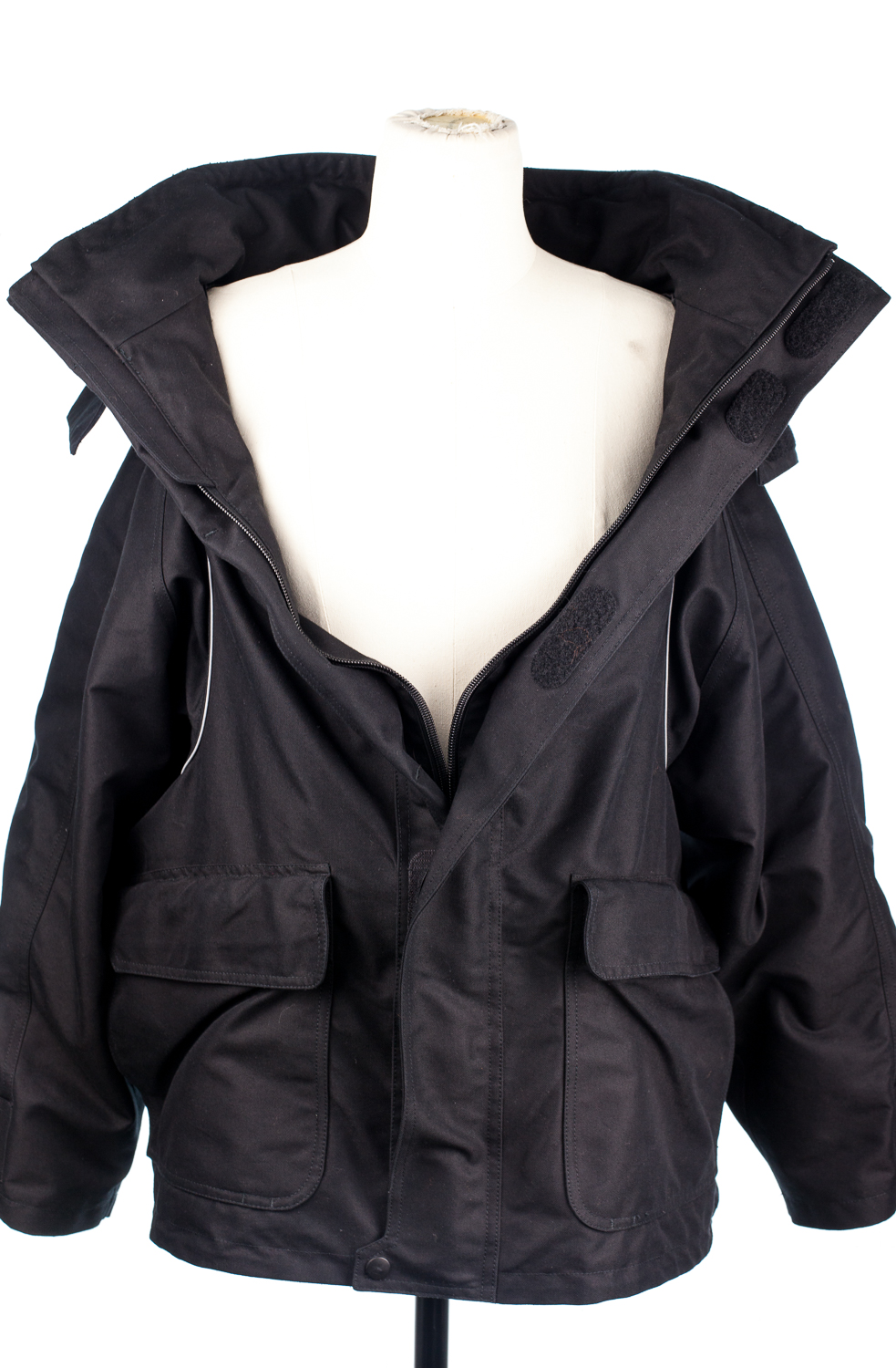 FW17 Ski Swing Hooded Shell Parka (Black)